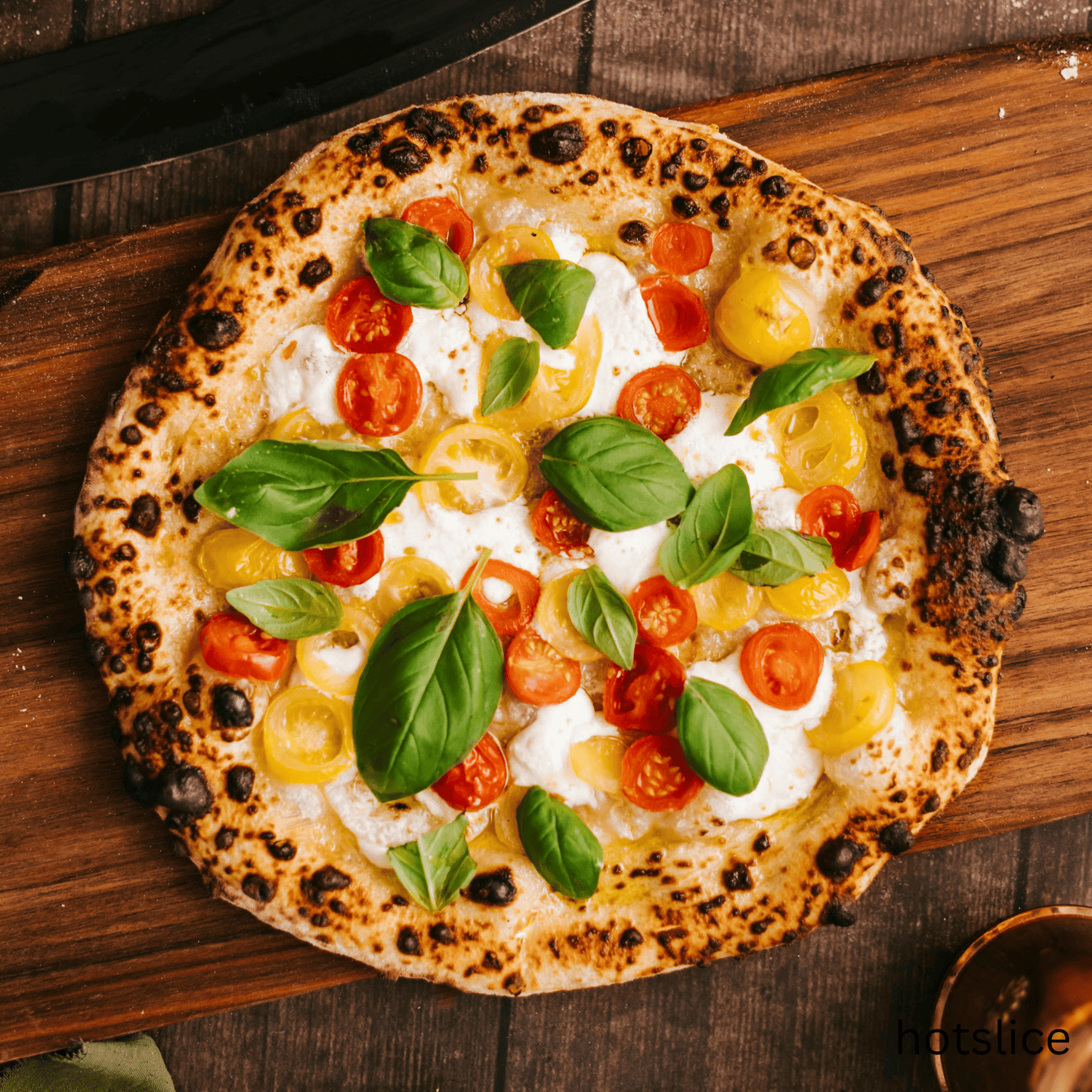 Paneer Makhani Pizza